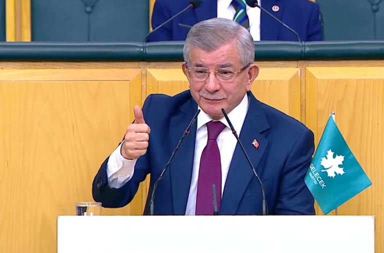 Ahmet Davutoğlu: “Sayın Erdoğan’a defalarca mektup yazdım, dönüş olmadı”