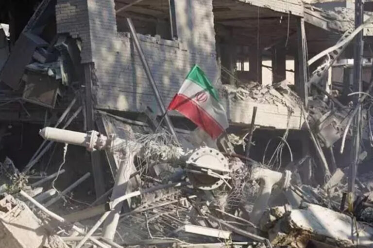 ABD ve İsrail, İran’ın MIT’sini bombaladı