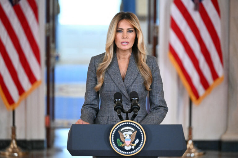 Melania Trump, Epstein bağlantılarını reddetti; mağdurlara Kongre’de ifade hakkı verilmesi gerektiğini söyledi