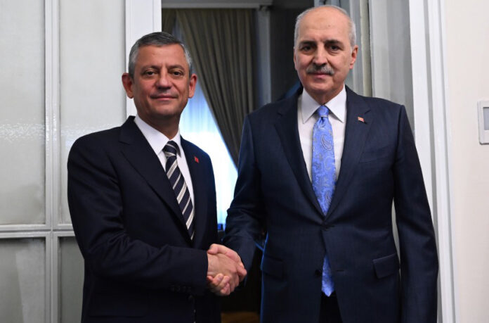 numan-kurtulmus-0904