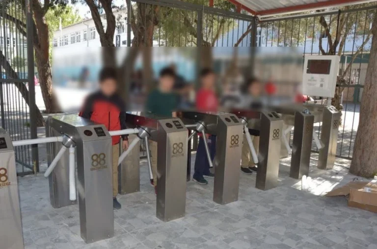 MEB, okullarda güvenliğin ‘faturasını’ veliye kesti; ‘bağış’ adı altında para isteniyor