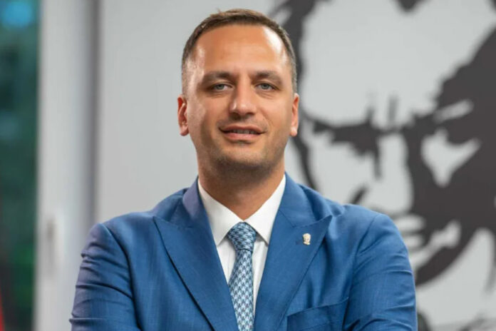 ömer eşki