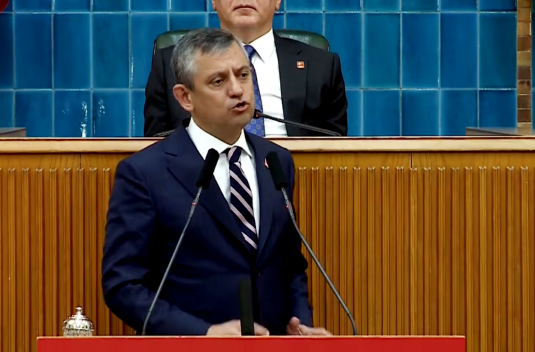 Özgür Özel açıkladı; Akın Gürlek’ten medyaya ‘Gülistan Doku’ üzerinden ‘piar’ çalışması notu!