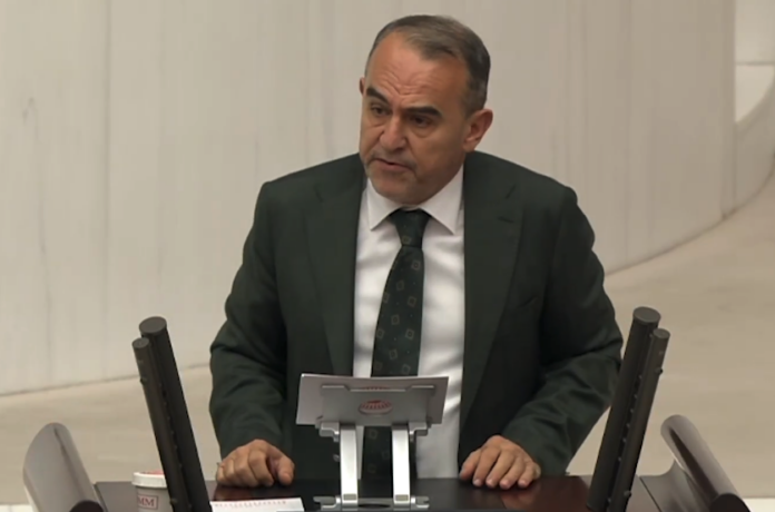 sadullah-ergin-2204
