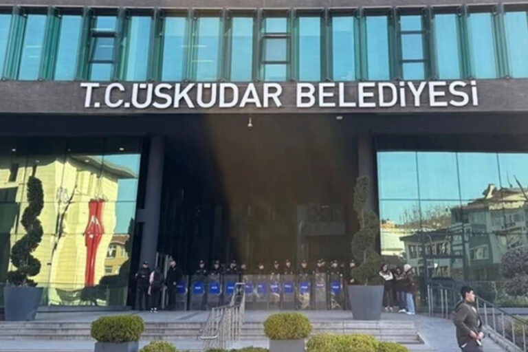 Üsküdar Belediyesi’ne operasyon: Belediye Başkan Yardımcısı dahil 9 kişi tutuklandı