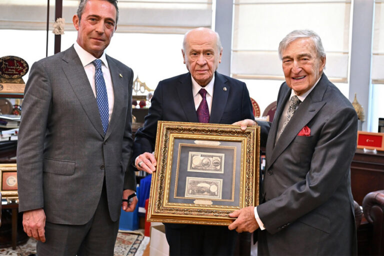 Rahmi Koç’un Bahçeli’ye hediye ettiği ‘Bozkurtlu 5 lira’nın değeri ortaya çıktı