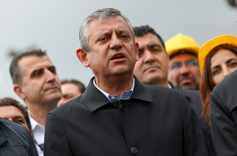 Özel’den Erdoğan’a Sumud Filosu tepkisi: “Trump’tan korkma, Allah’tan kork!”