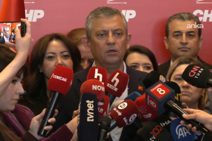 özgür özel
