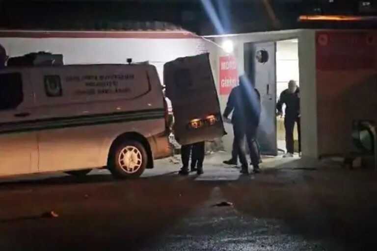 Üvey kardeşler arasında çıkan arazi kavgasında kan aktı: 2 ölü