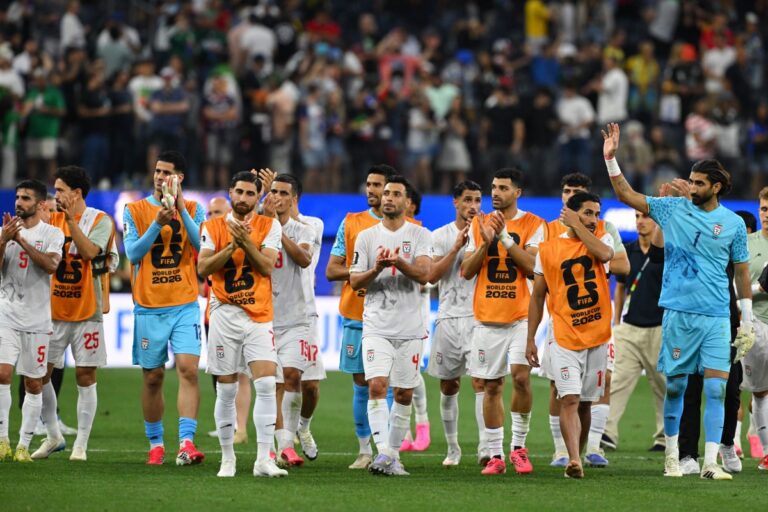İran takımı, beraberliğin ardından derhal ABD’yi terk etmeye zorlandı