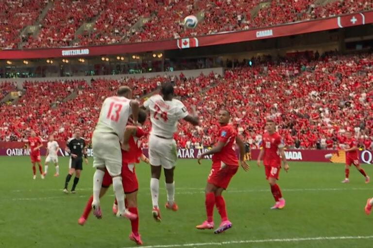 Kanada’yı 2-1 yenen İsviçre liderliği kaptı
