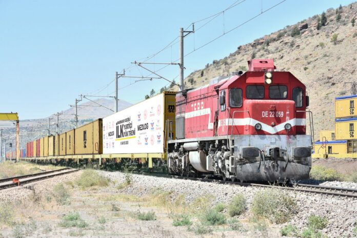 tcdd-yuk-treni