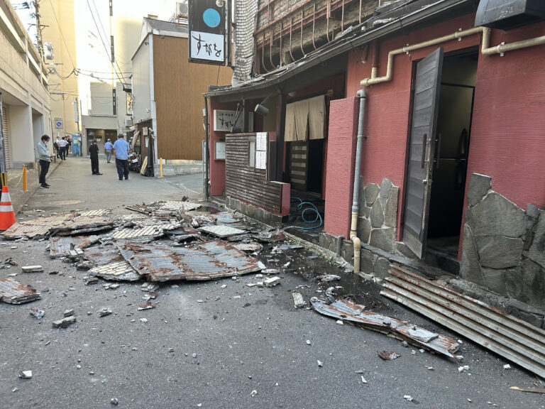 Japonya’da 7.1 büyüklüğünde şiddetli deprem: Çok sayıda ölü ve yaralı var