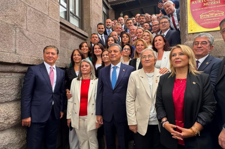 Yeni Parti