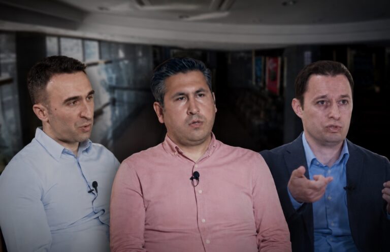 Beştepe belgeselinde (soldan sağa) Yaşar Tarım, Osman Elmalıca ve Ümit Berber kendi yaşadıklarını anlattı.