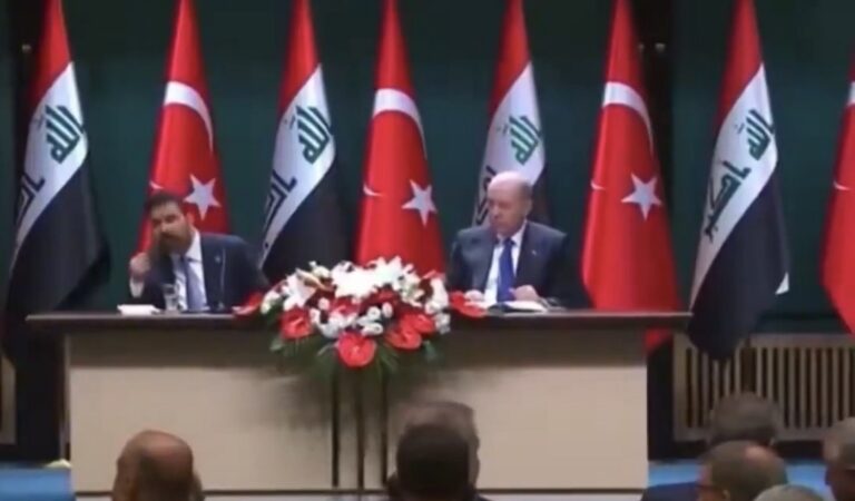 Erdoğan-Zeydi görüşmesinde canlı yayında imza krizi; tören yarıda kesildi