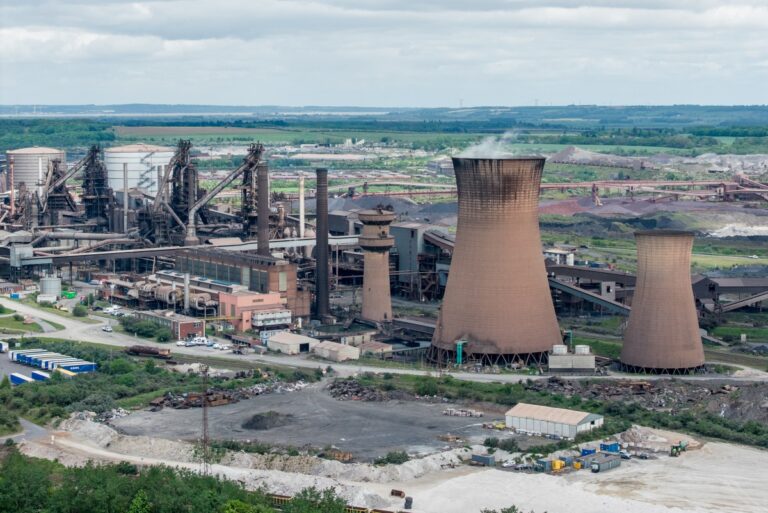 İngiltere British Steel’i millileştirdi; Çin’den sert tepki