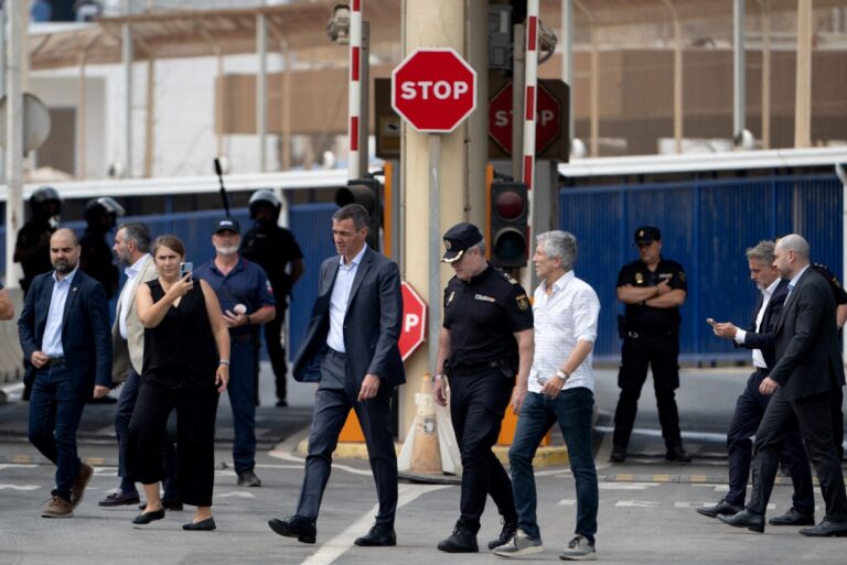Başbakan Sanchez Ceuta’da; 25 binden fazla göçmen Fas’a geri döndü