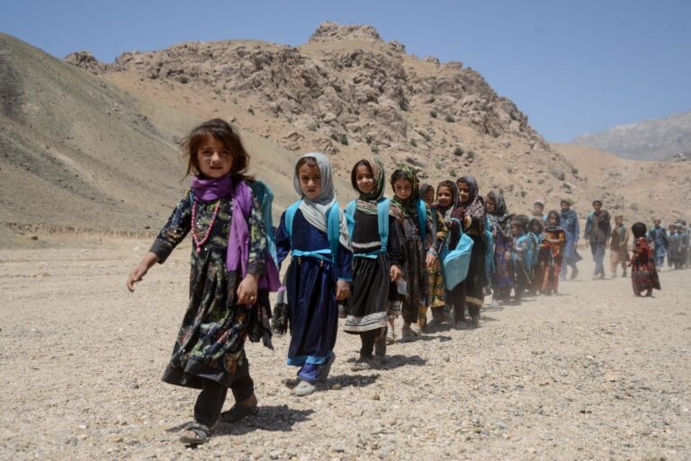BM’den Afganistan uyarısı: 1 milyon çocuk açlık ve beslenme yetersizliğiyle karşı karşıya