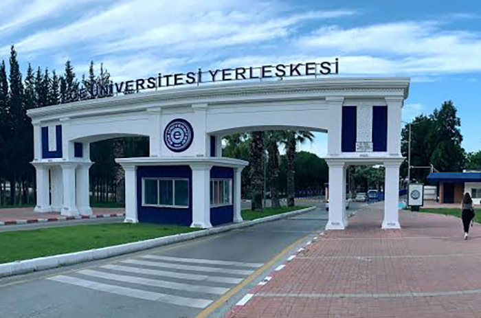 Anayasa askıda; Ege Üniversitesi’nde kampüsteki etkinlikler izne bağlandı