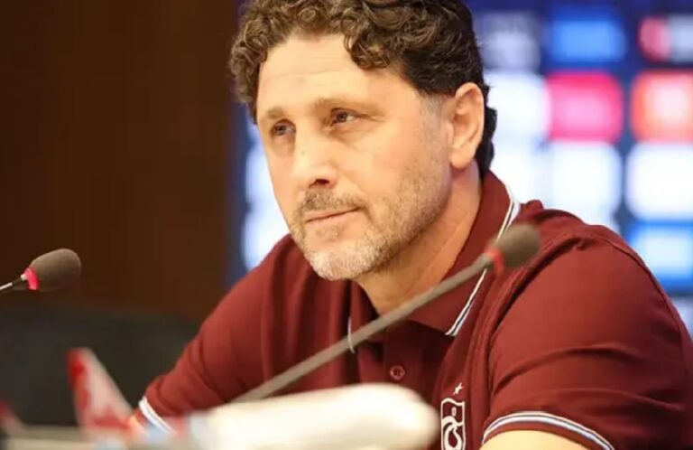 Trabzonspor Teknik Direktörü Fatih Tekke istifa etti; kulüp yönetimi reddetti