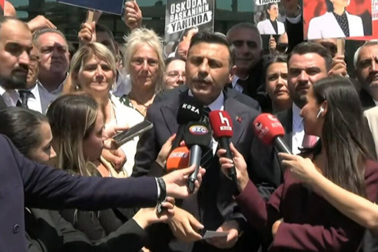 Özgür Çelik: ”Tehdit, şantaj ve baskılarla Üsküdar Belediyesi’ne çökmeye çalıştılar”