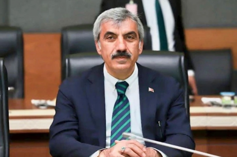 Kilis’te şafak operasyonu: AKP’li vekilin ağabeyi gözaltında