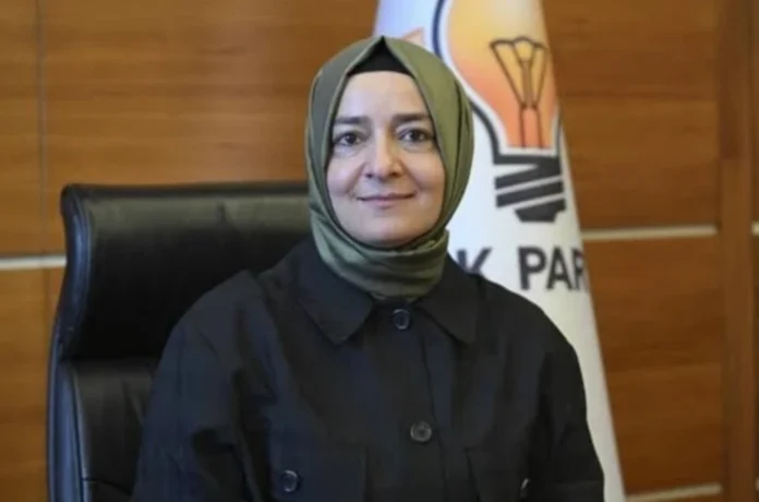 fatma-betul-01